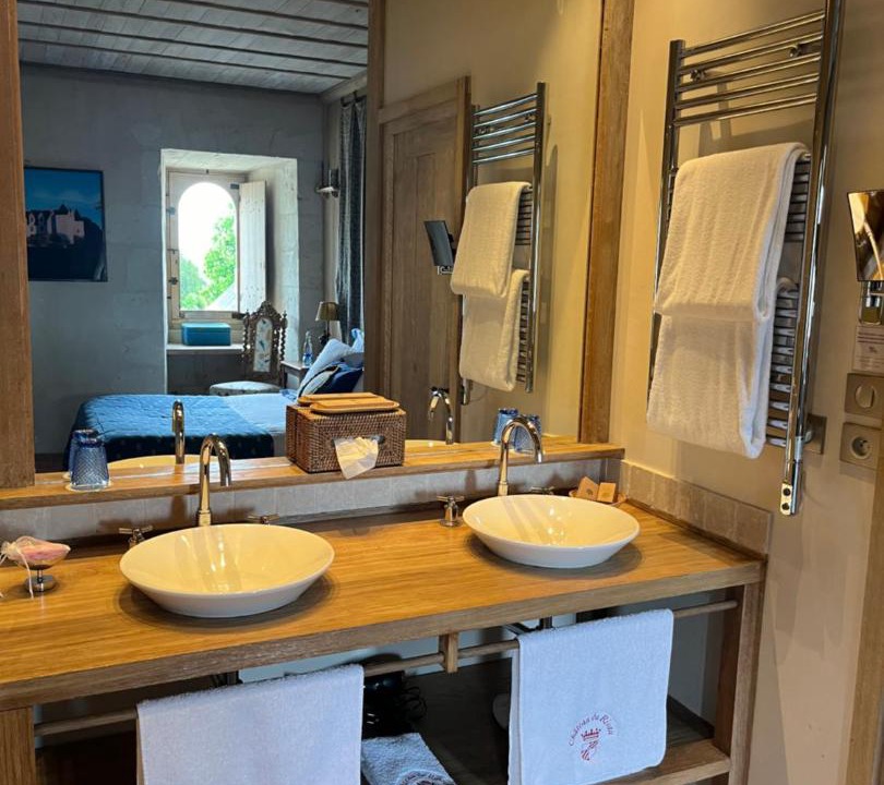 Photo of Bathroom in Lemere