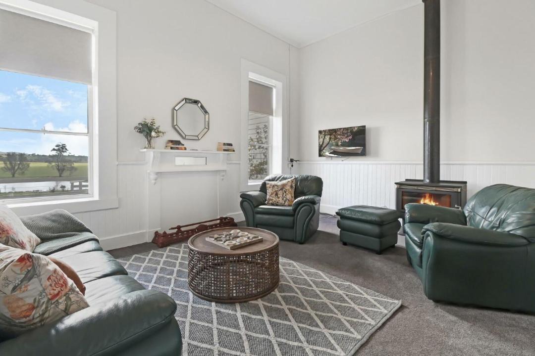 Photo of Others in Pyalong