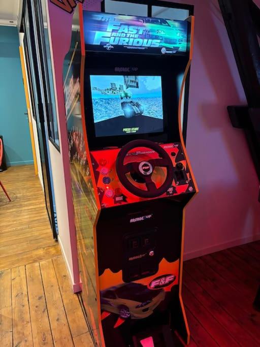 Photo of Others in Magenta