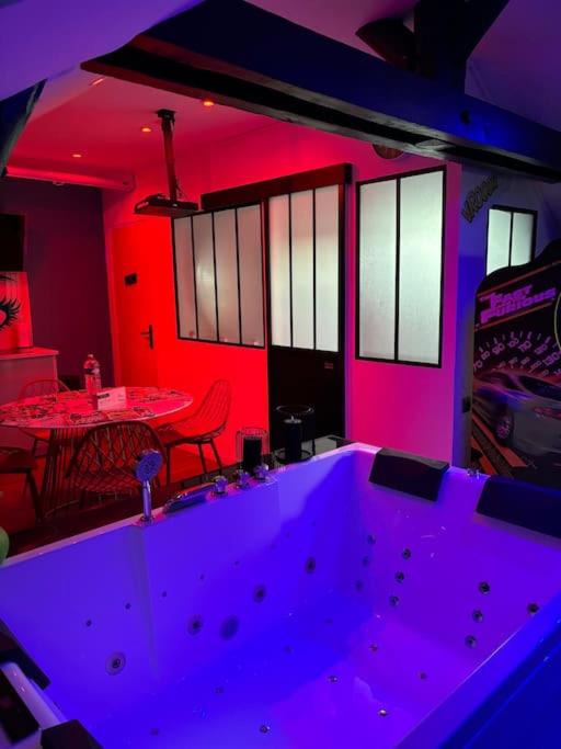 Photo of Others in Magenta