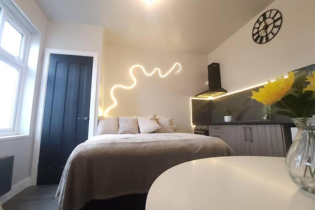 Photo of Others in Weston on Trent