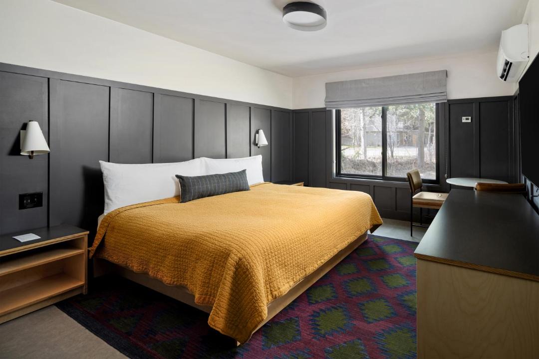 Photo of Bedroom in Lakeside Park