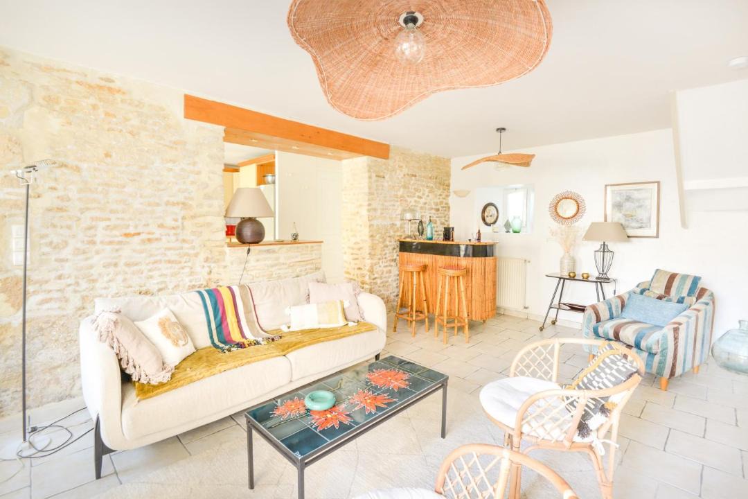 Photo of Others in Bernieres-sur-Mer