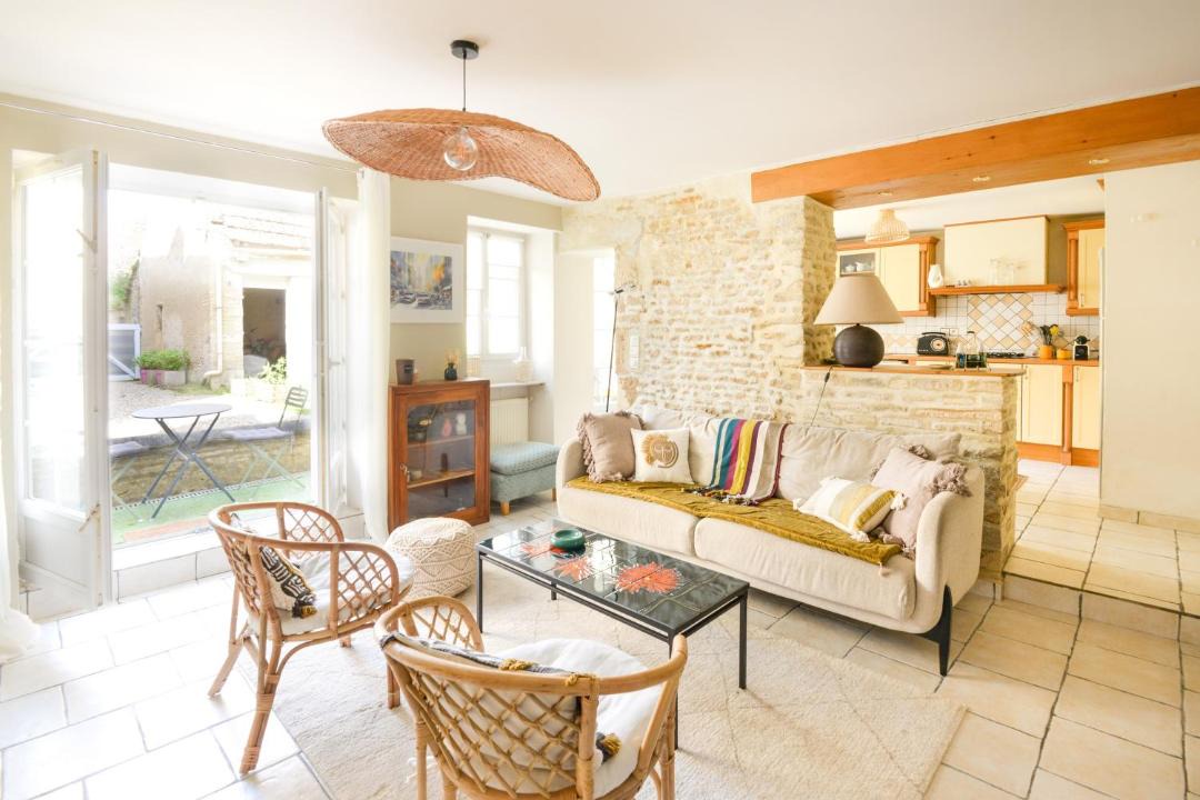 Photo of Others in Bernieres-sur-Mer