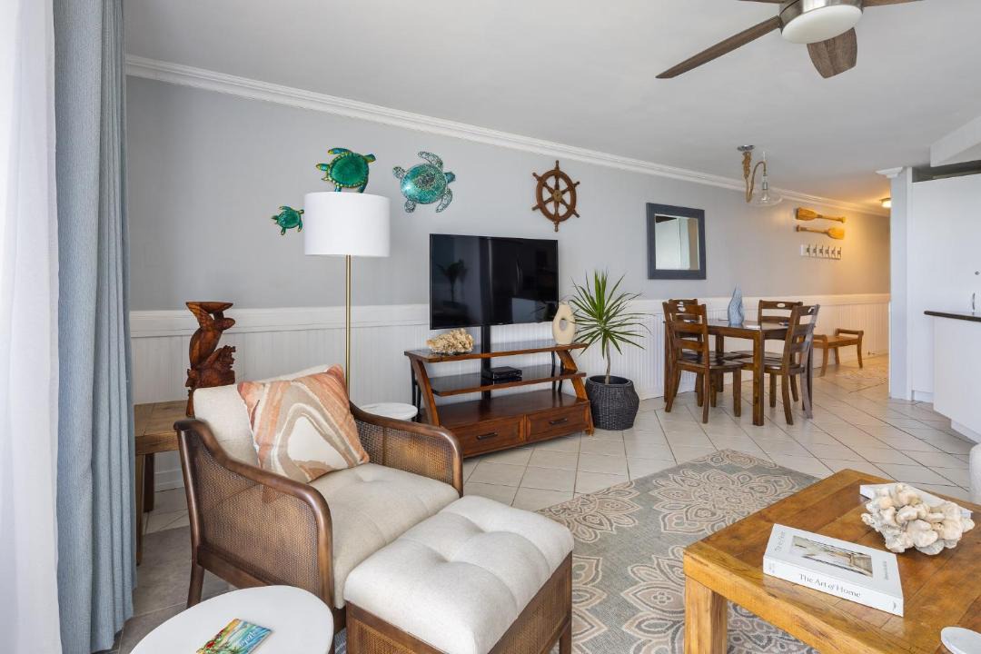 Photo of Others in Punaluu