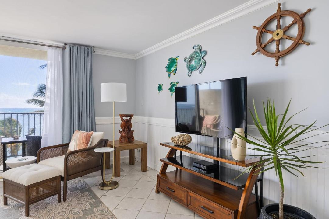 Photo of Others in Punaluu