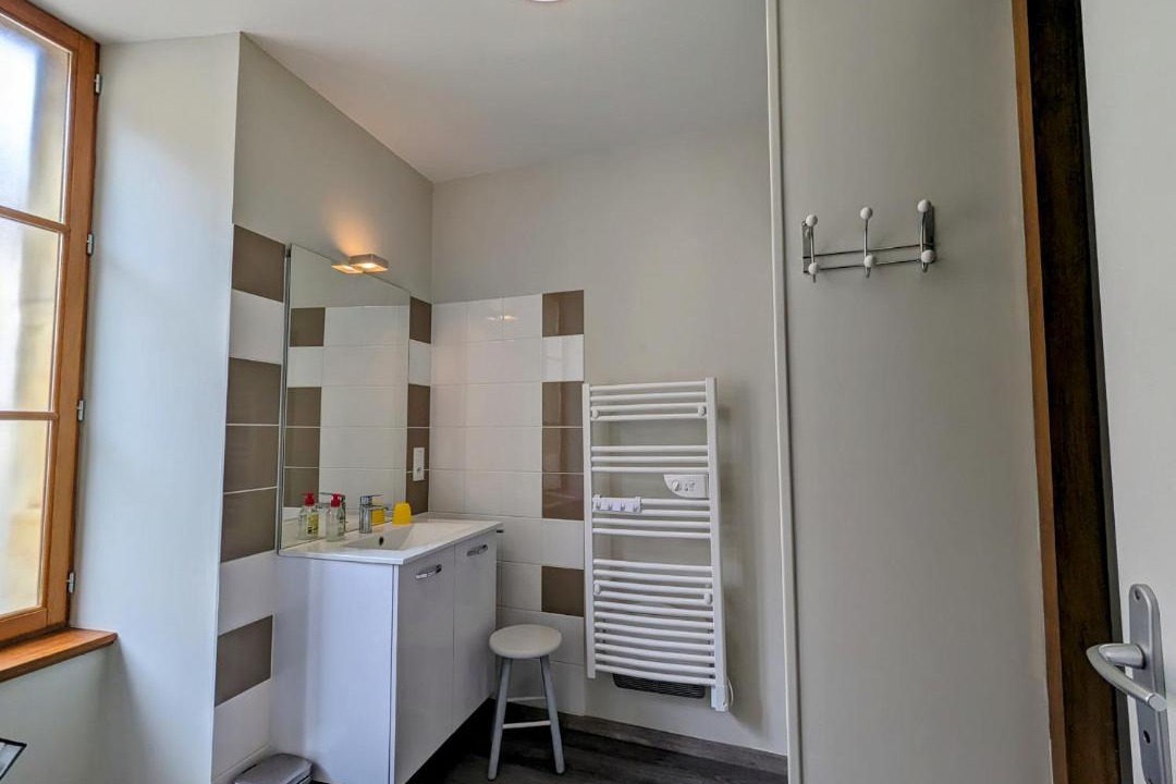 Photo of Bathroom in Levroux