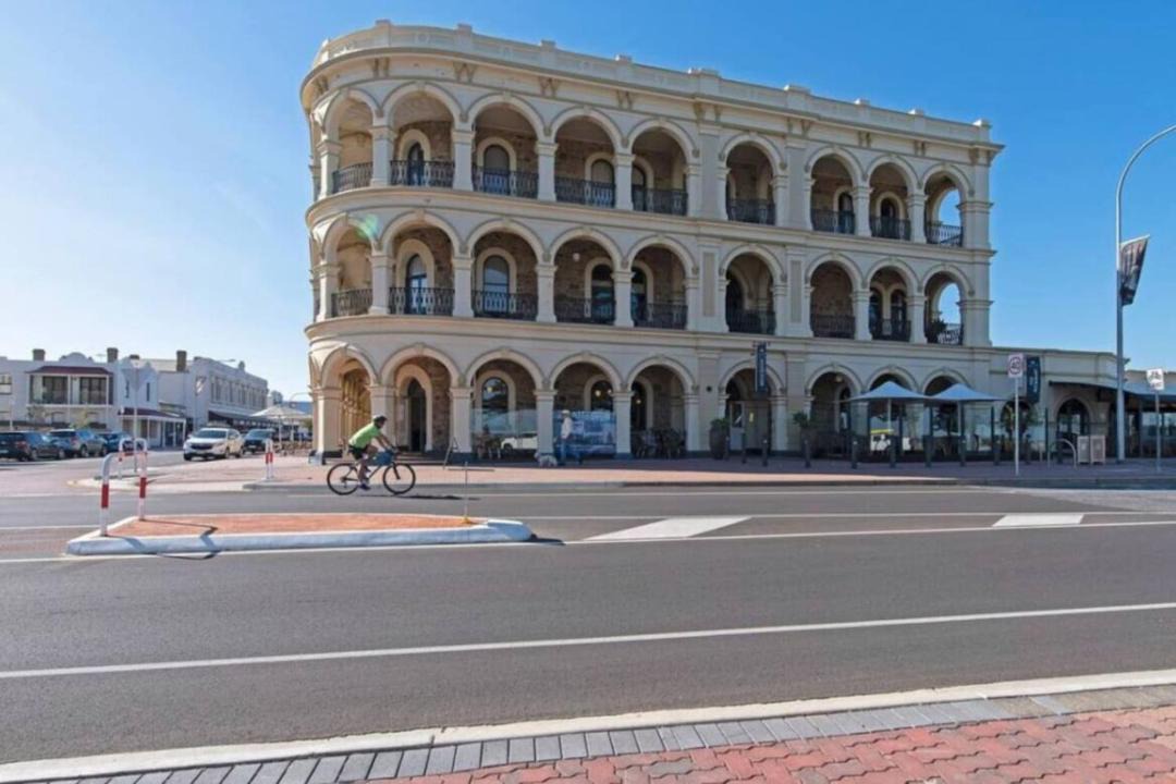 Photo of Others in Largs Bay