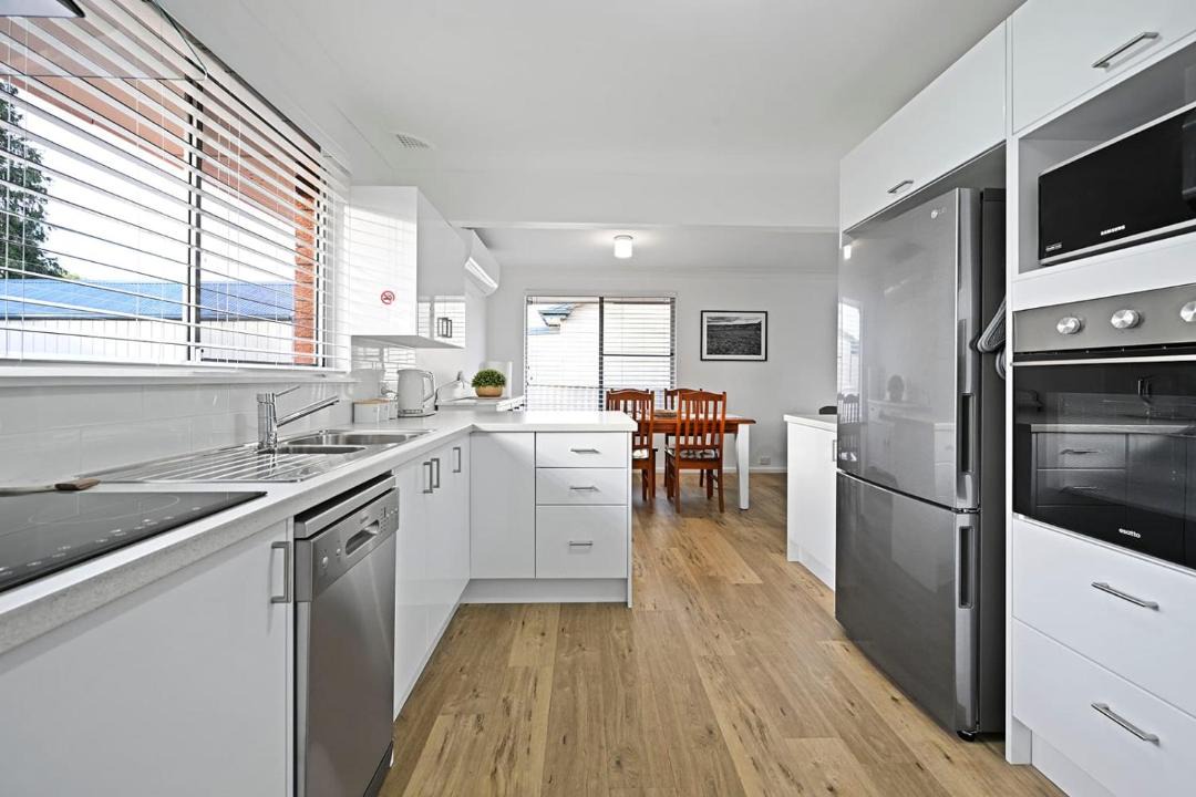 Photo of Others in Orange East