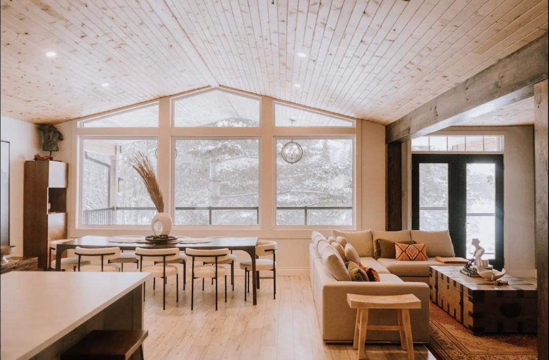 Photo of Others in L'Amable