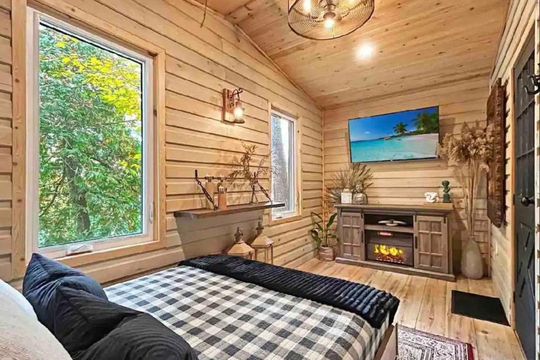 Photo of Others in L'Amable