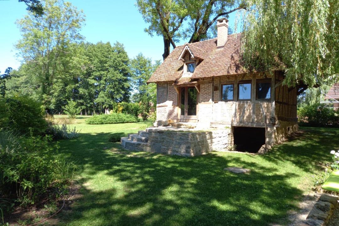 Photo of Others in Saillenard