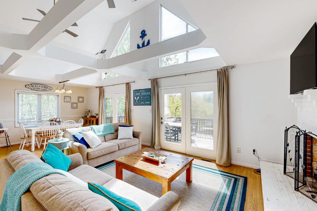 Photo of Livingroom in Bumpass