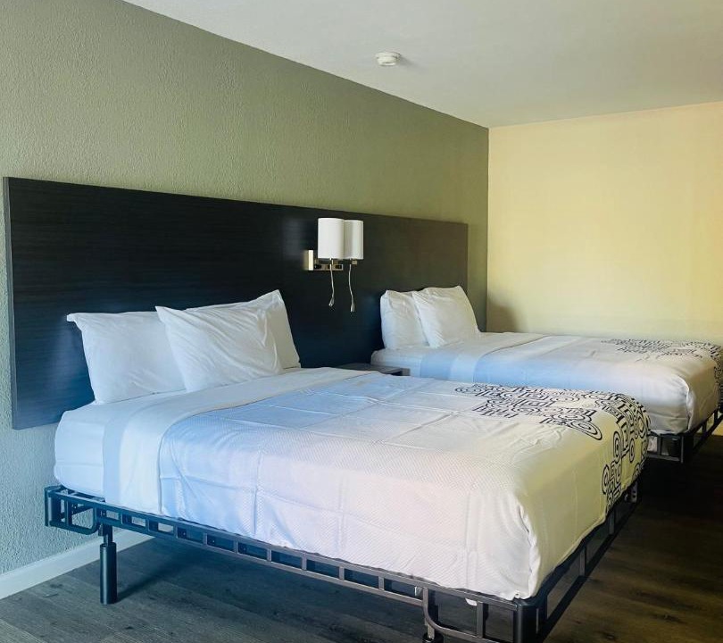 Photo of Others in Bardstown