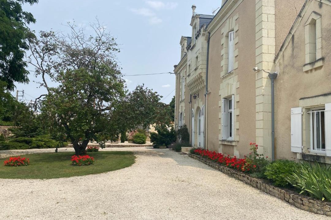 Photo of Others in Pas-de-Jeu