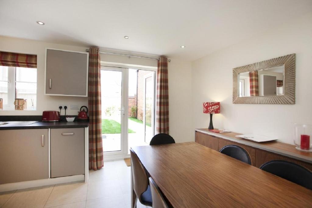 Photo of Others in Castle Donington