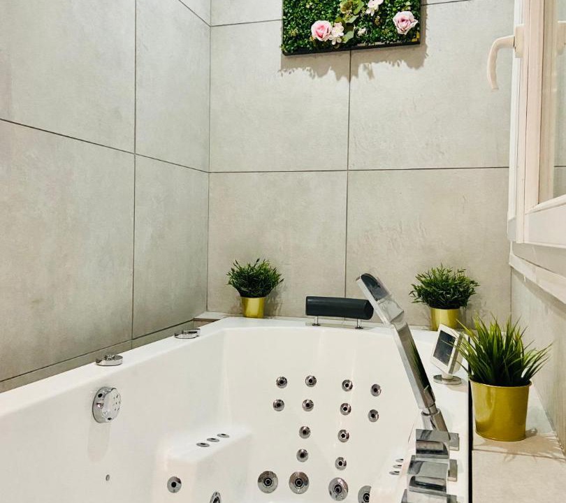 Photo of Others in Villette Gare