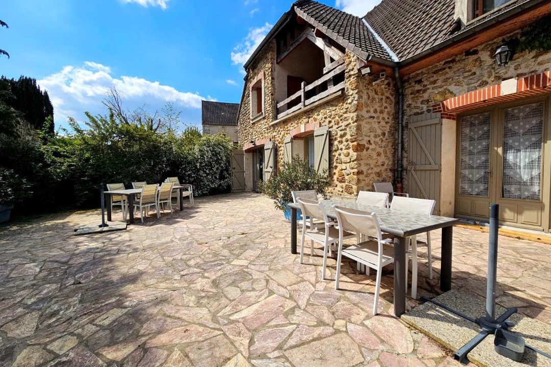 Photo of Others in Le Charmel