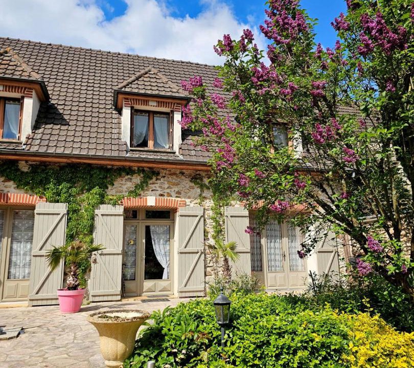 Photo of Others in Le Charmel