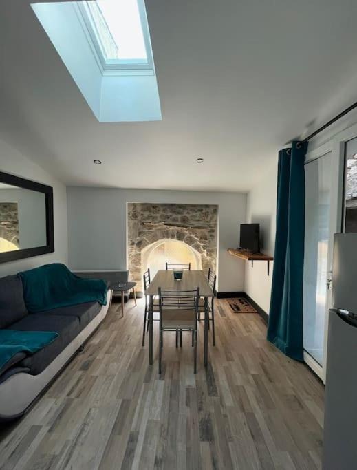 Photo of Others in Roujan