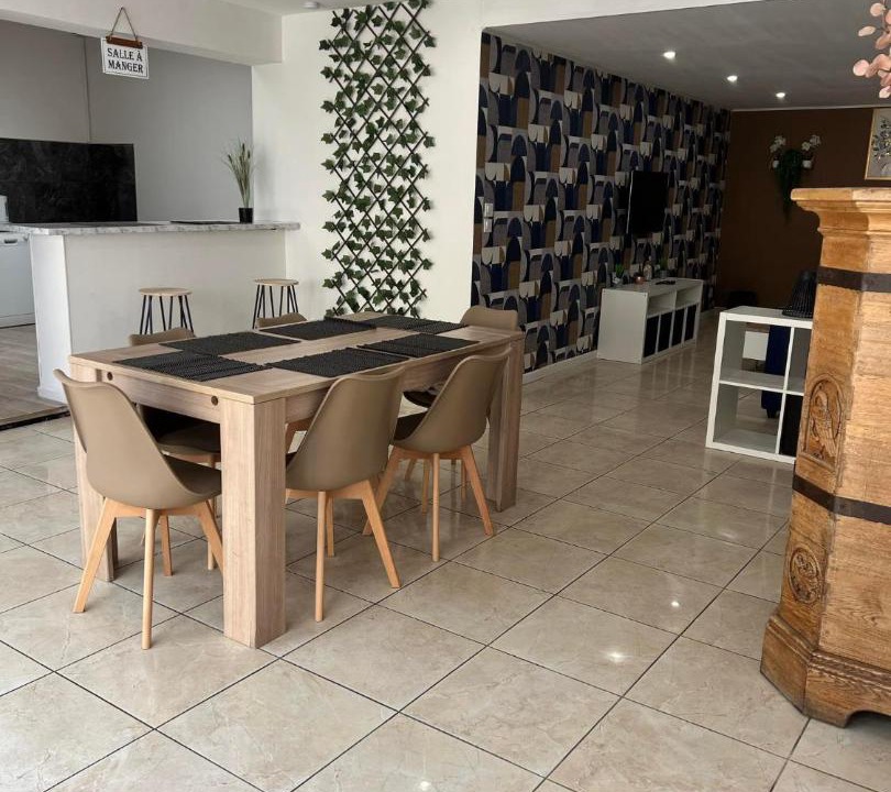 Photo of Others in Lallaing