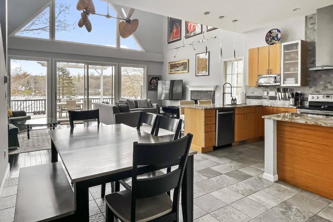 Photo of Others in Newtown