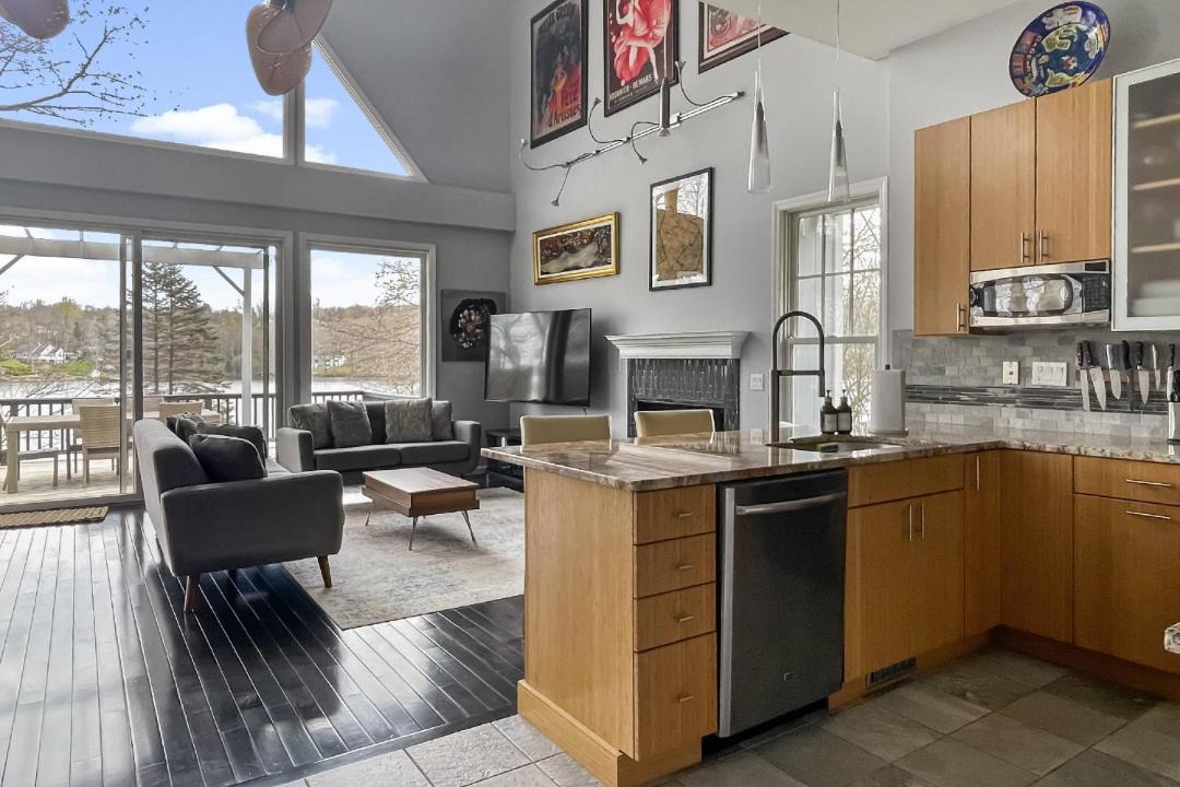 Photo of Others in Newtown