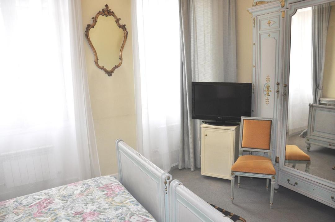 Photo of Others in Auch