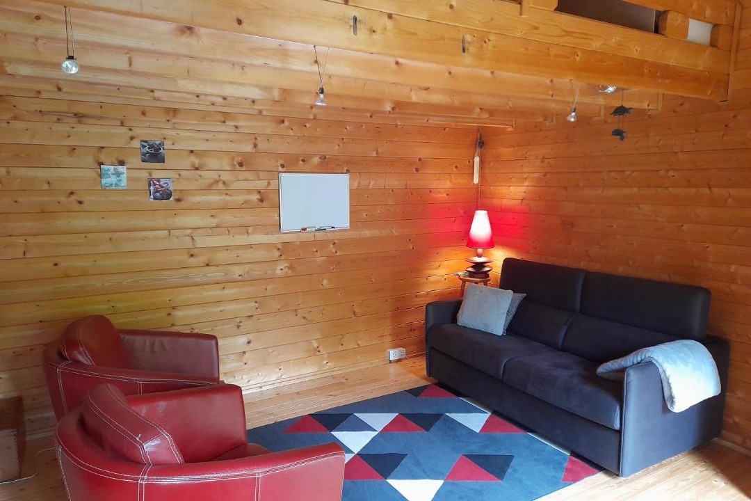 Photo of Others in Flore