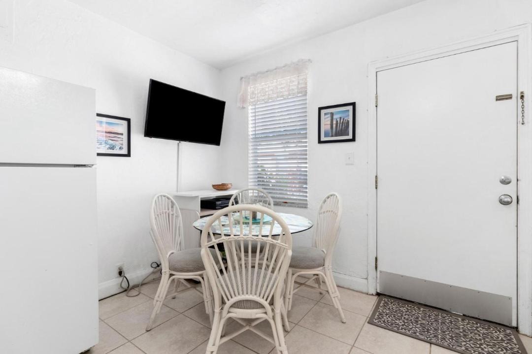 Photo of Others in Golden Beach