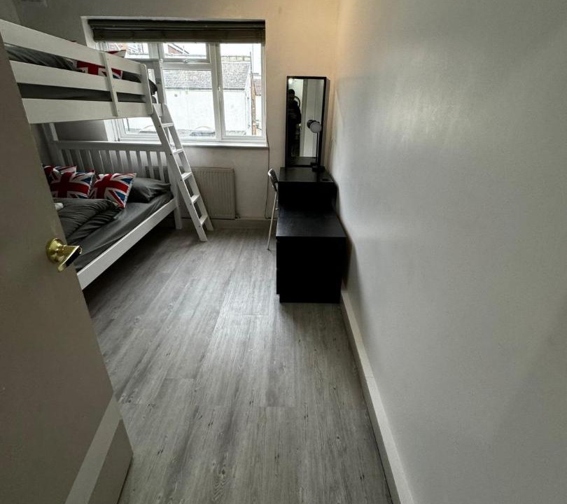 Photo of Others in Sands End