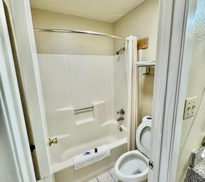 Photo of Bathroom in Seagoville