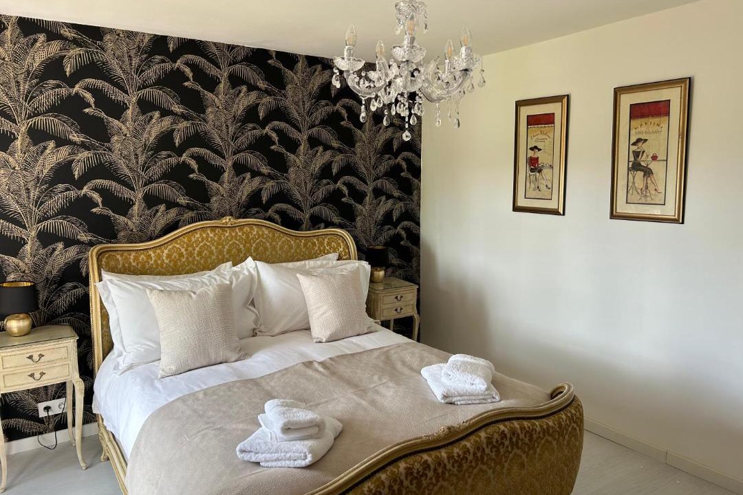 Photo of Others in Azerables