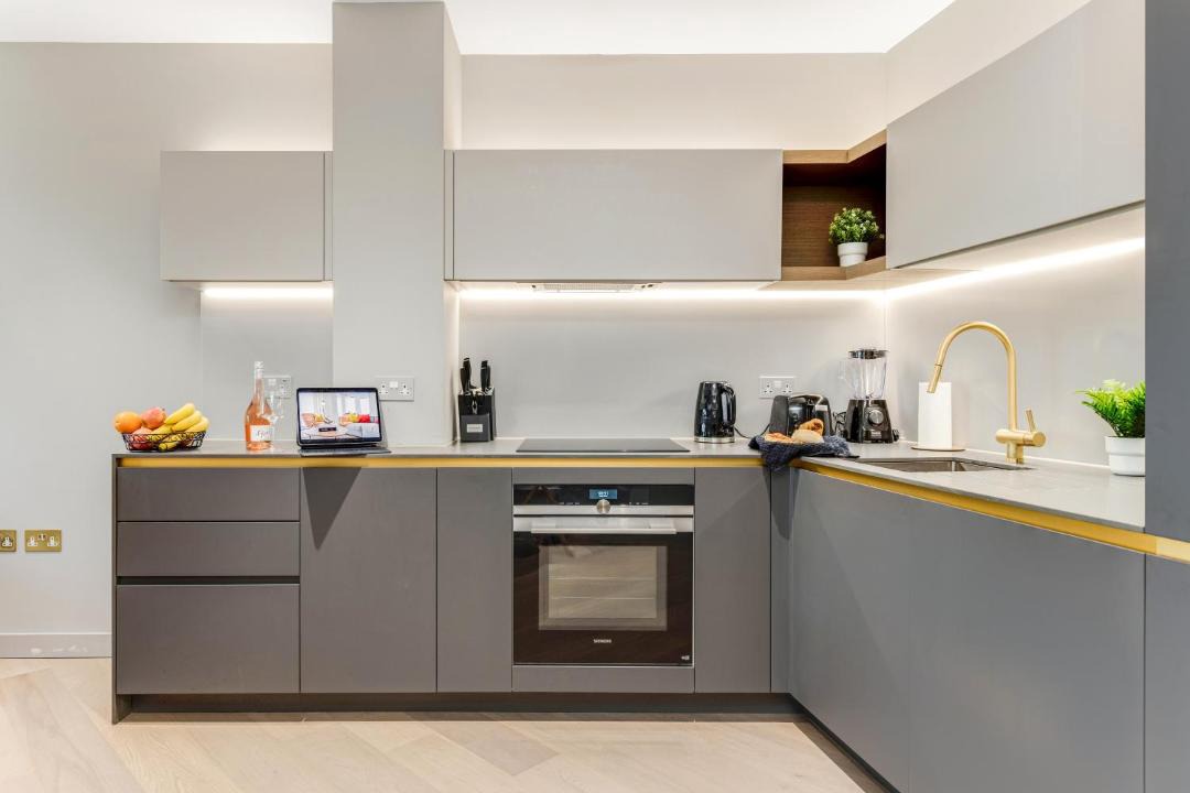 Photo of Others in Canary Wharf