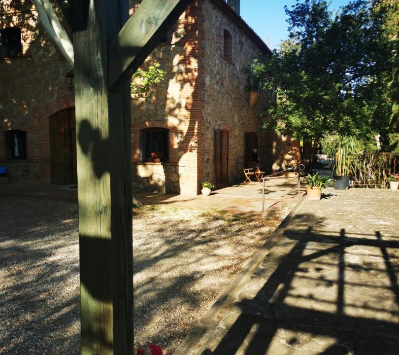 Photo of Others in Thuir