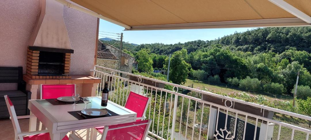 Photo of Patio Balcony in Prades-sur-Vernazobre