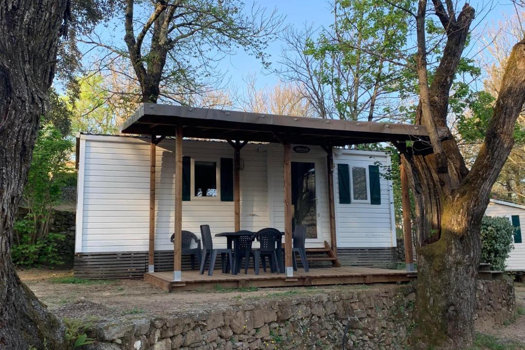 Photo of Others in Ribes