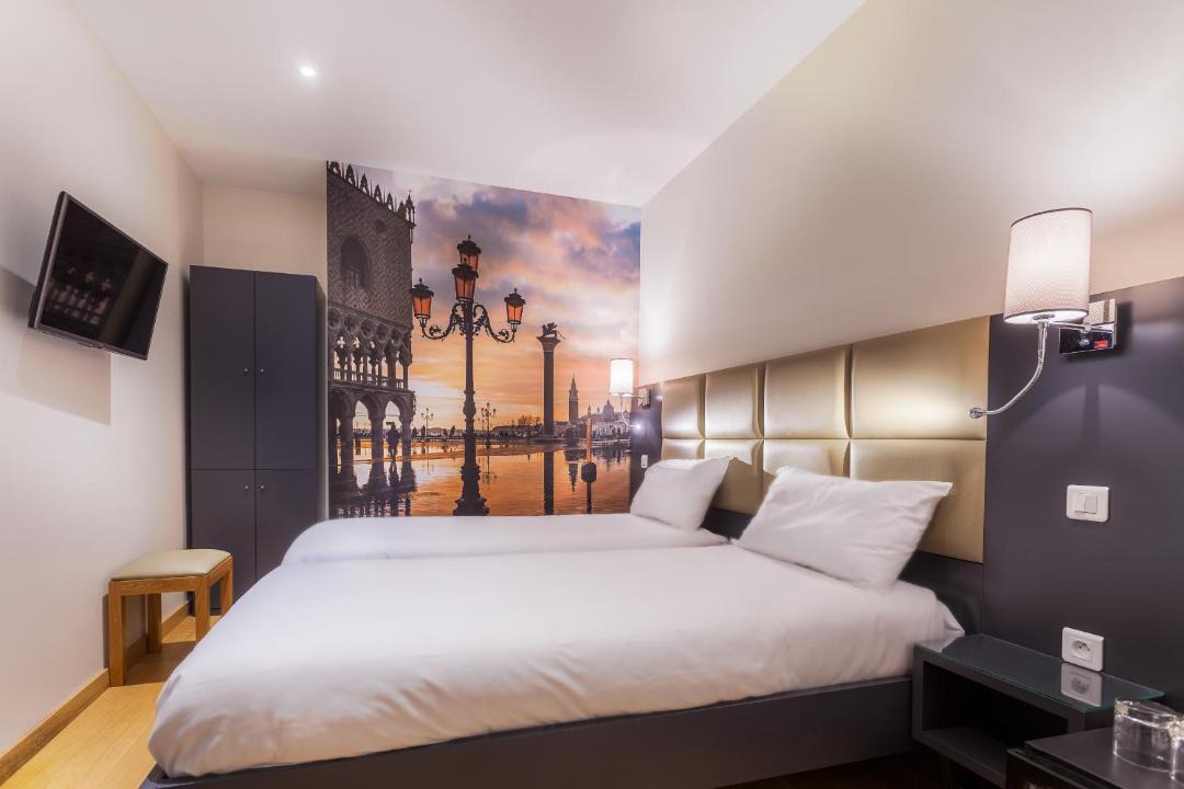 Photo of Bedroom in Quartier de la Salpetriere