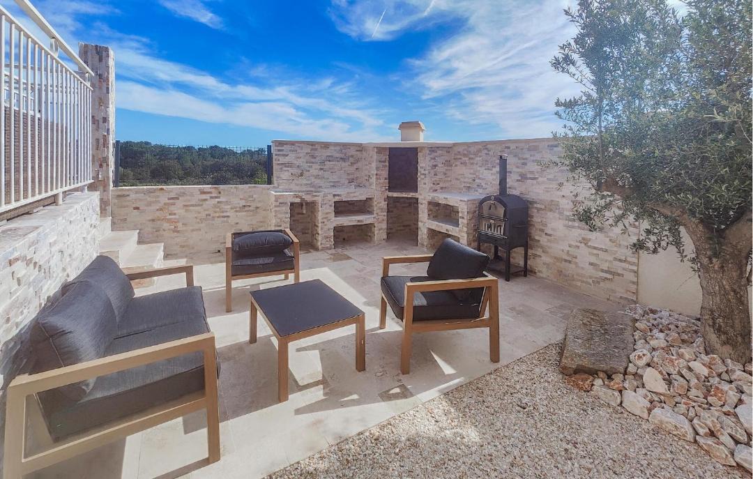 Photo of Patio Balcony in Villespassans