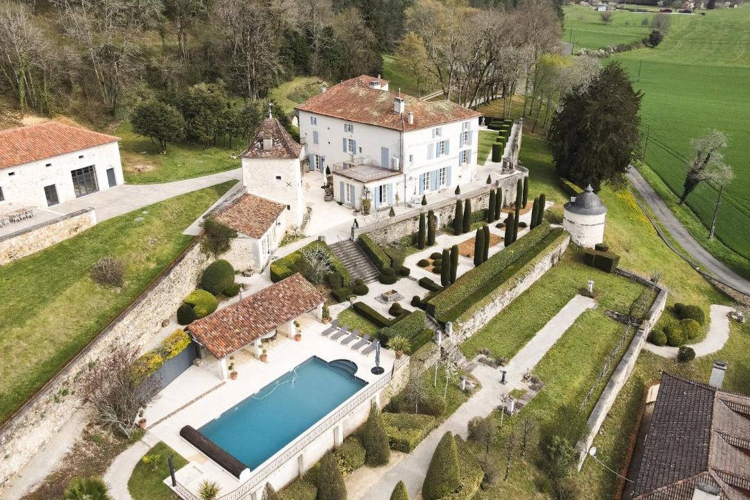 Photo of Others in Saint-Pierre-de-Cole