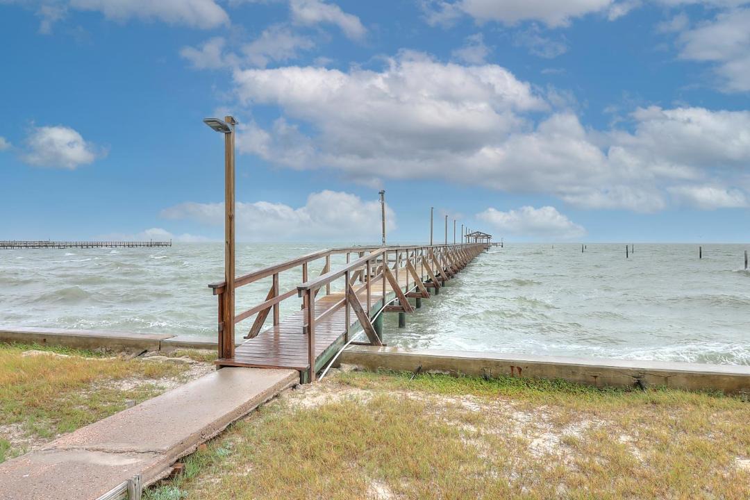 Photo of Others in Sailhouse