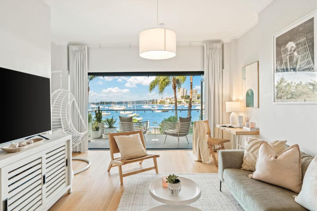 Photo of Others in Elizabeth Bay