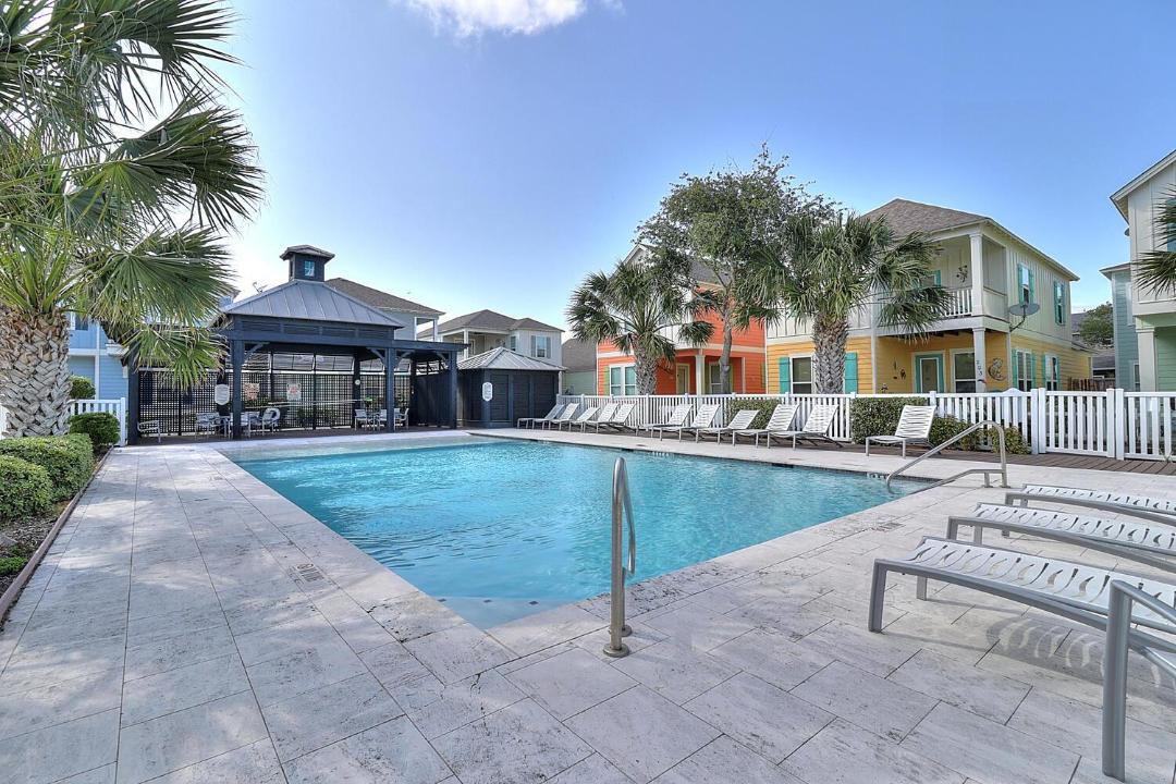 Photo of Others in Sailhouse