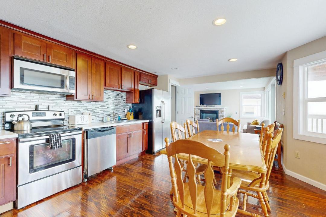 Photo of Others in Lincoln City