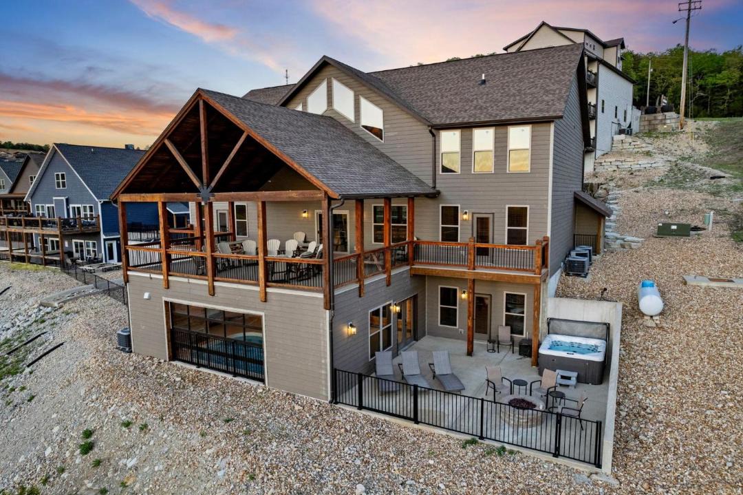 Photo of Others in Table Rock