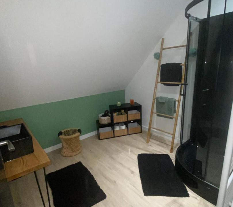 Photo of Others in Margon