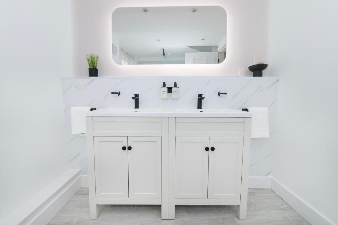 Photo of Others in Howden