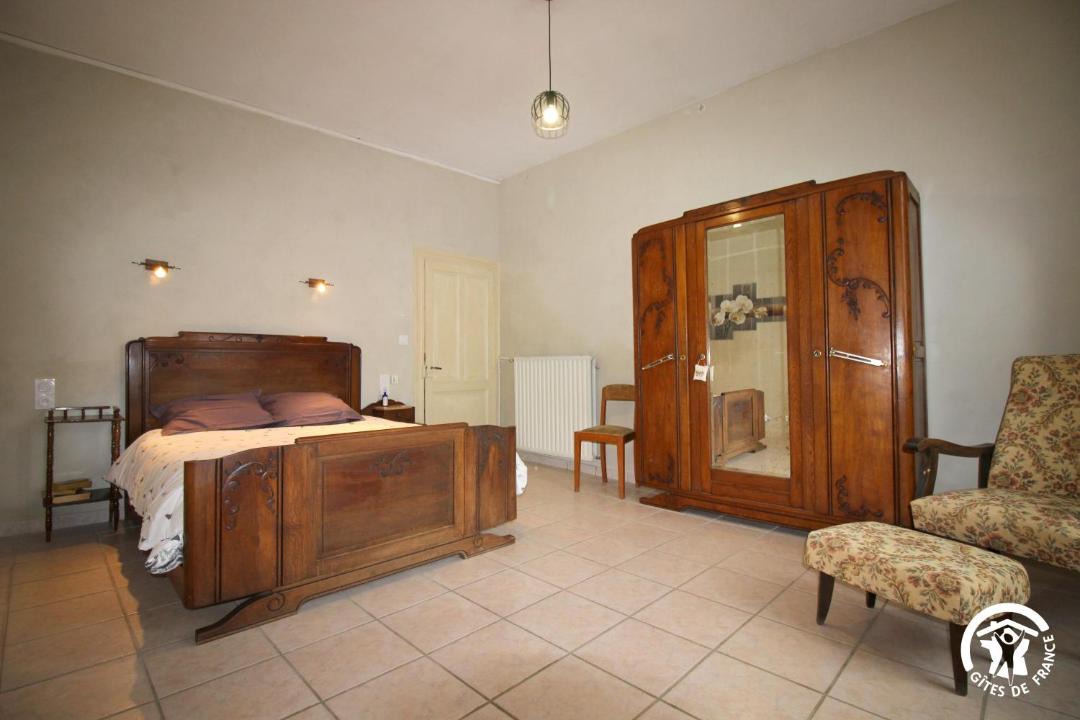 Photo of Others in Mirande