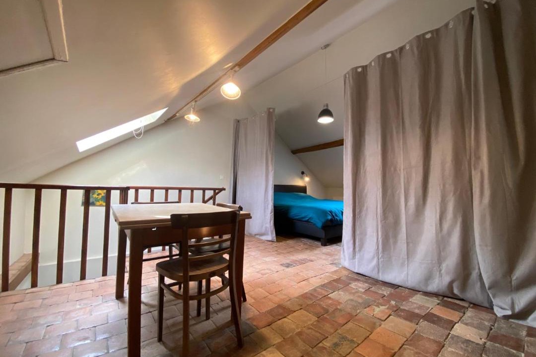 Photo of Others in Brassy