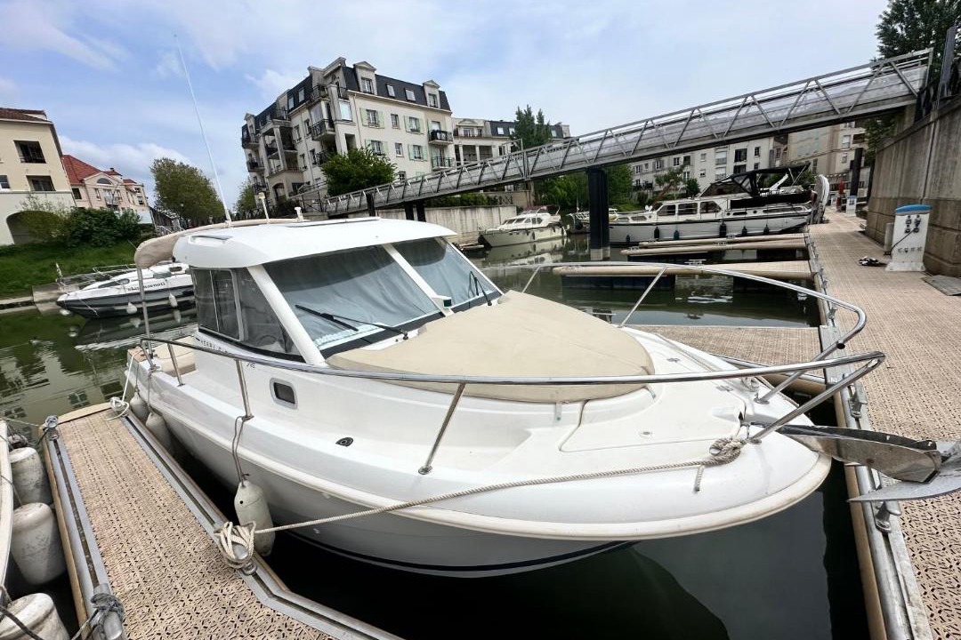 Photo of Others in Cergy